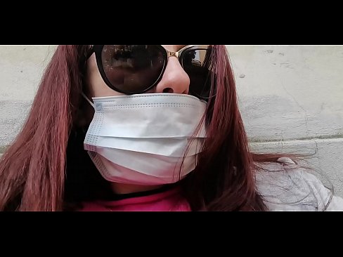 ❤️ Nicoletta ta dauki fansa kan makwabciyarta kuma ta kasance a cikin garejinsa (Keɓewar Italiya ta musamman na Covid19) ❤❌ bidiyon tsutsa